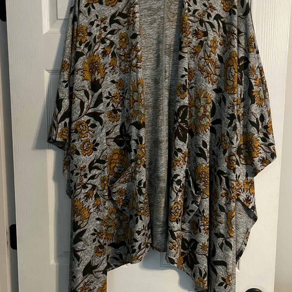 Floral Kimono Cape
